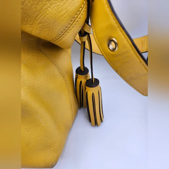 Coach Mustard 19889 Leather Legacy Duffle Shoulder Bag - Picture 4 of 12